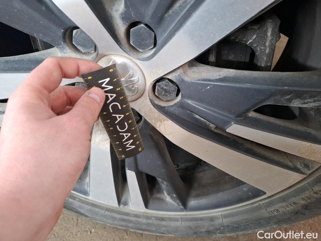  Peugeot  3008  Allure Business 1.5 HDi 130CV BVA8 E6d #23