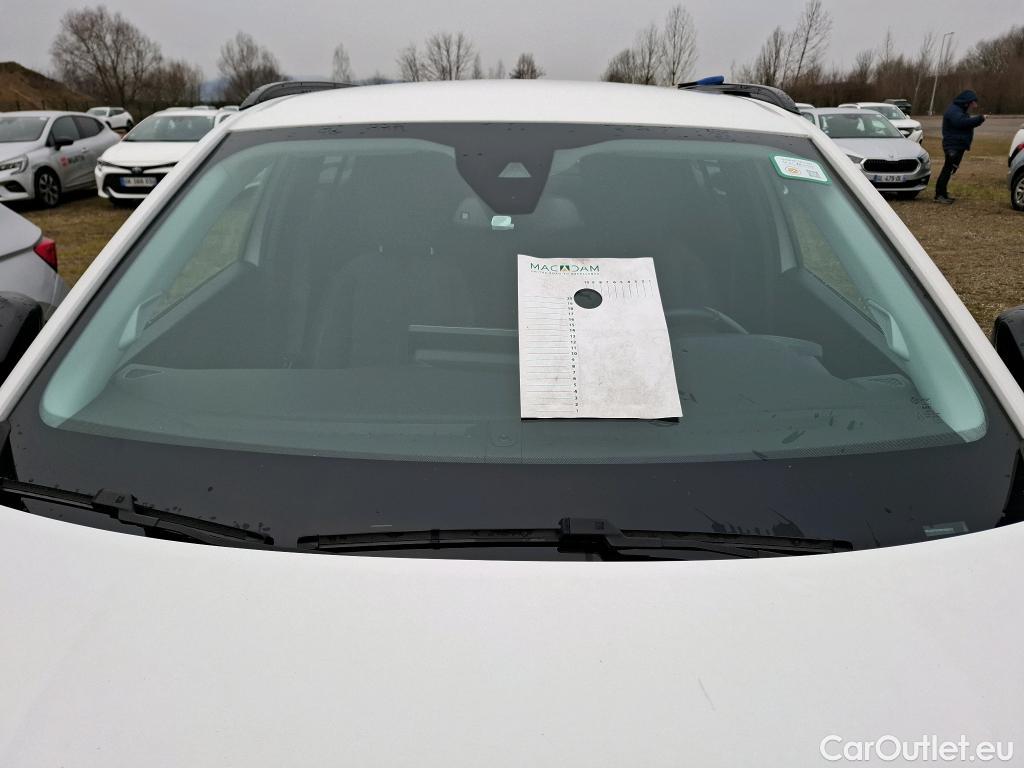  Peugeot  2008  Allure Pack 1.5 HDi 130CV BVA8 E6d #5