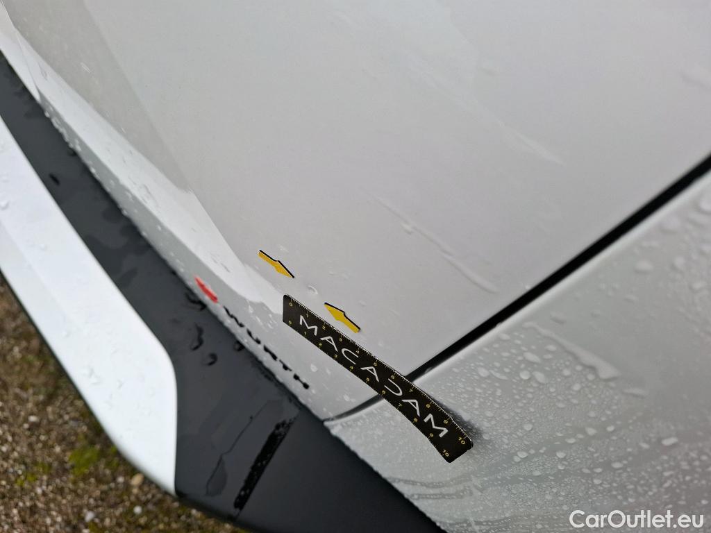  Peugeot  2008  Allure Pack 1.5 HDi 130CV BVA8 E6d #13