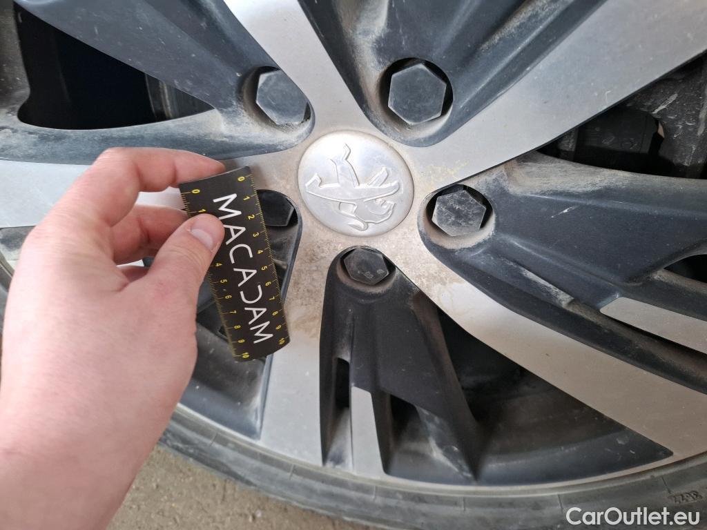  Peugeot  3008  Allure Business 1.5 HDi 130CV BVA8 E6d #22