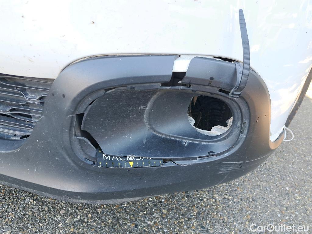  Citroen  C3  Société Feel 1.5 BlueHDI 100CV BVM5 E6dT #27