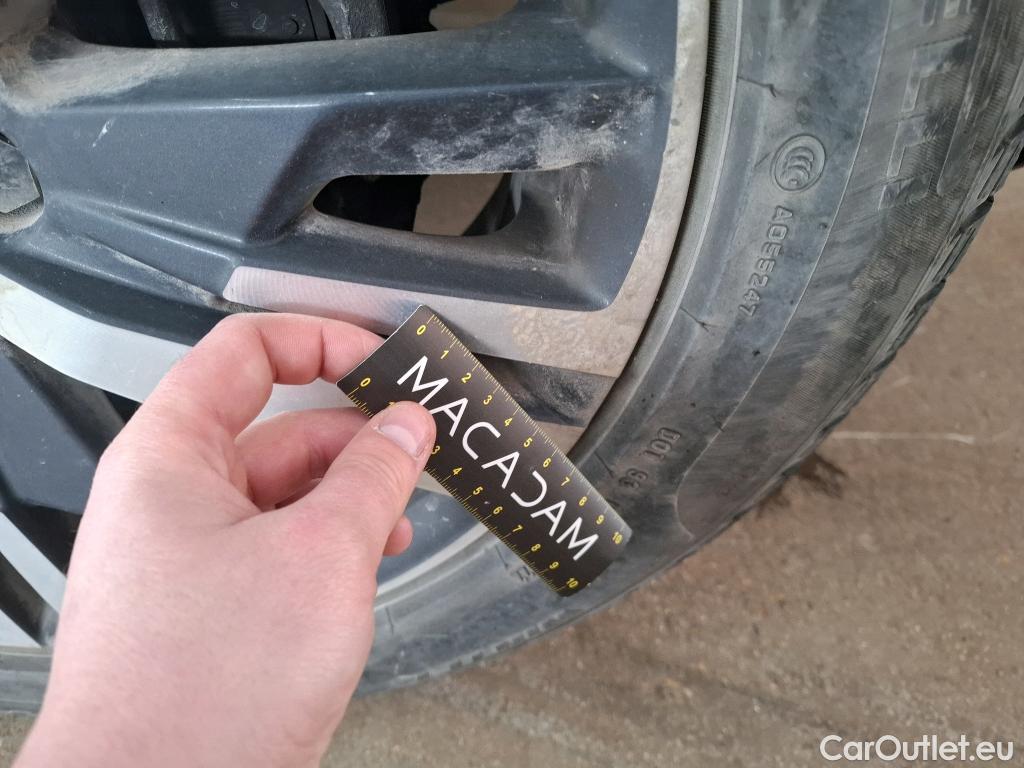  Peugeot  3008  Allure Business 1.5 HDi 130CV BVA8 E6d #21