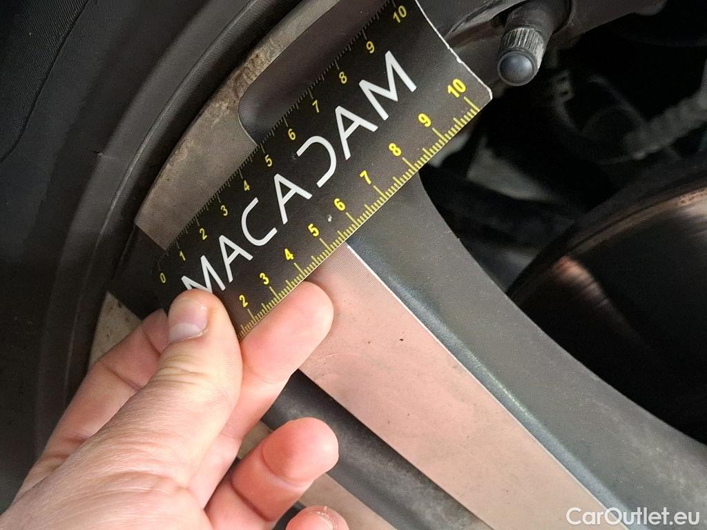  Peugeot  3008  Allure Business 1.5 HDi 130CV BVA8 E6d #31