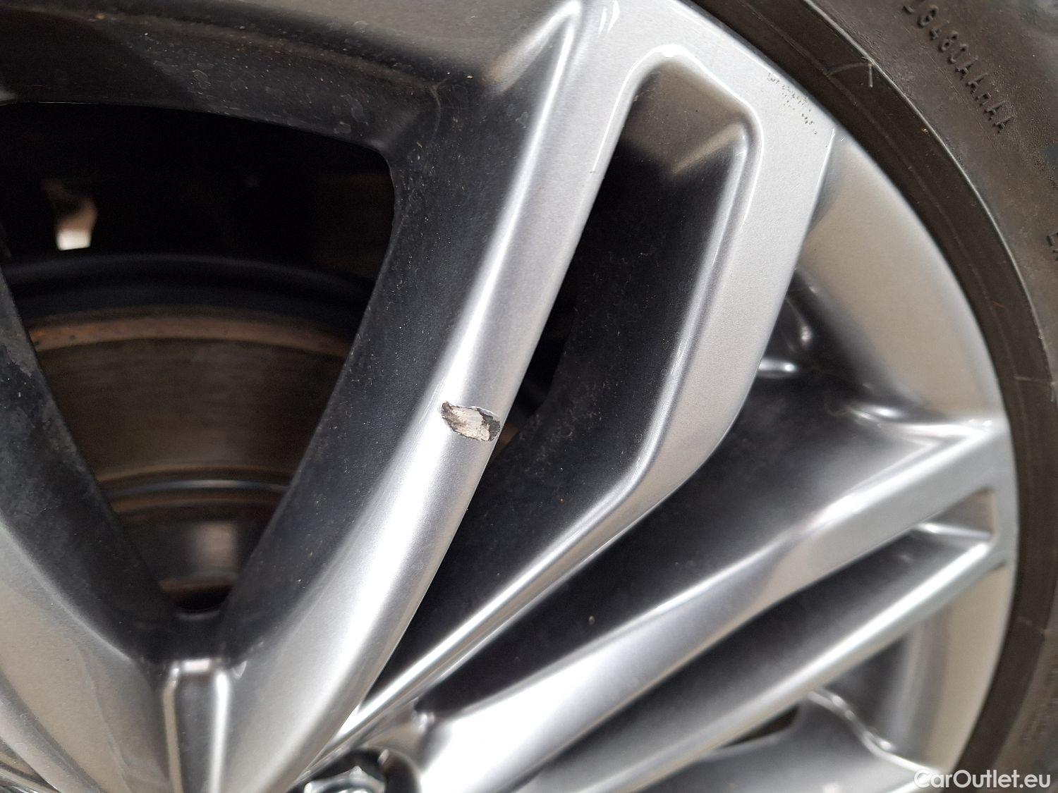  Toyota  C-HR Toyota,  '16, Toyota  1.8 VVT i-Hybrid C-Hic Mono-Tone E-CVT #12