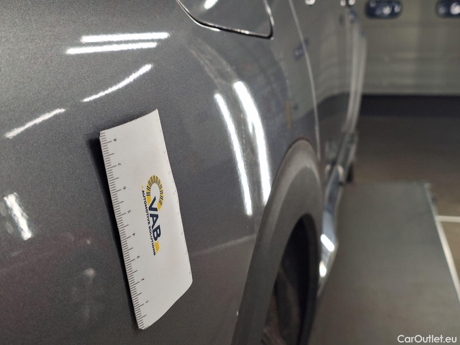  Peugeot  5008 Peugeot,  '16, Peugeot  1.5 BlueHDi 96kW S&S EAT8 GT Line 5d 7pl #25