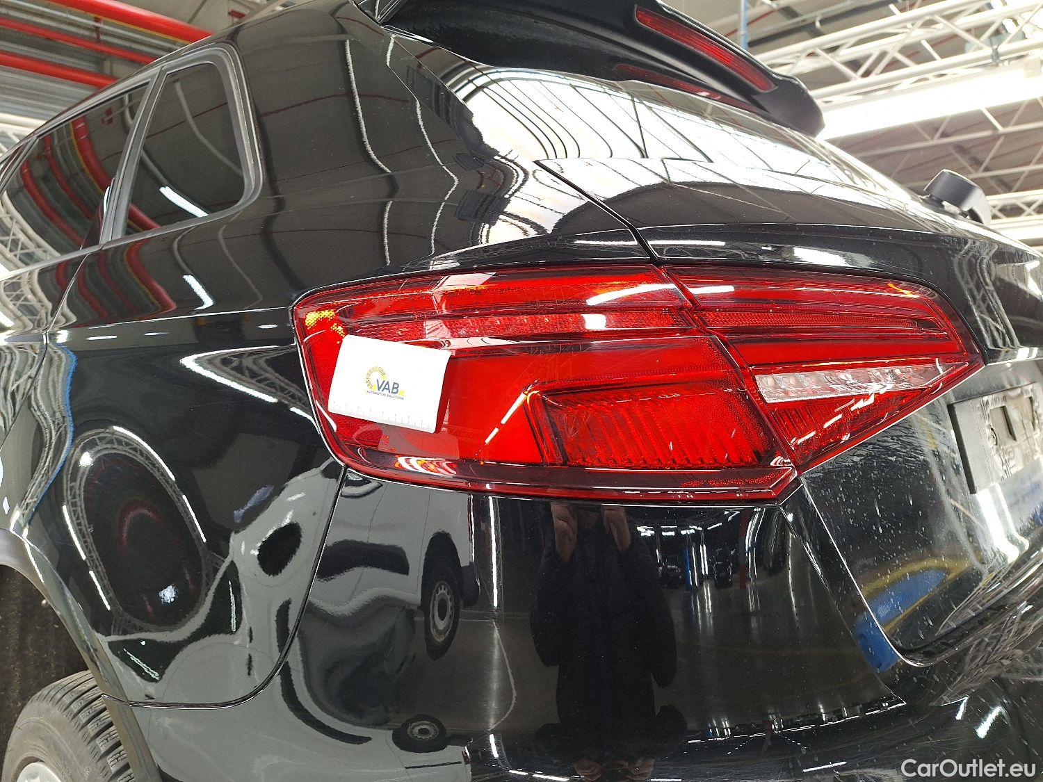  Audi  A3 Audi,  Sportback FL'16, Audi  Sportback 1.6 30 TDi 85kW 5d #24