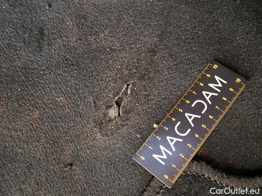  Hyundai  Konna HYUNDAI Kona / 2020 / 5P / SUV 1.6 HYBRID 141 EXECUTIVE HEV #36