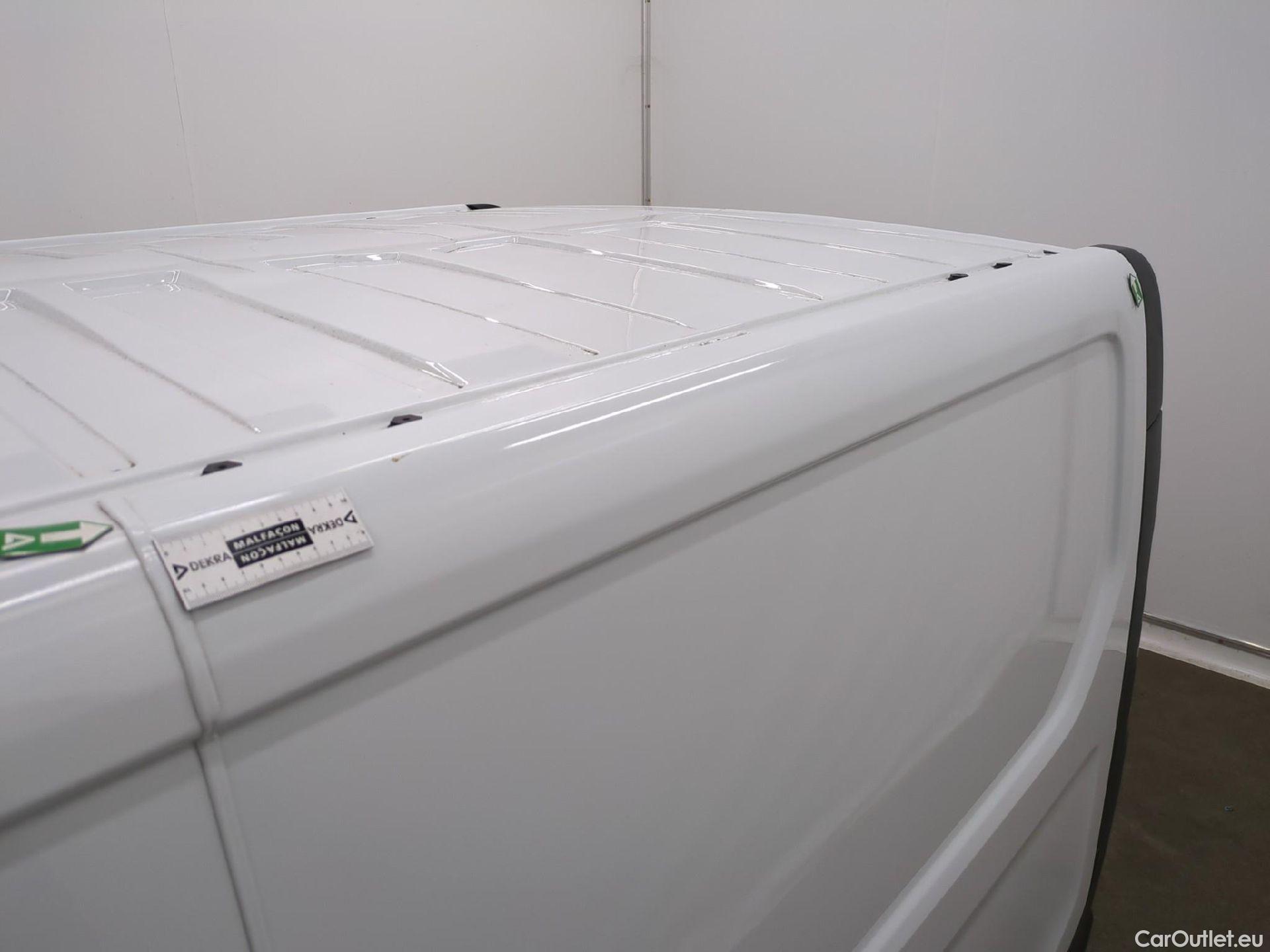  Renault  Trafic RENAULT  / 2021 / 4P / Fourgon tôlé FG GCF L2H1 3T Blue dCi 130 #30