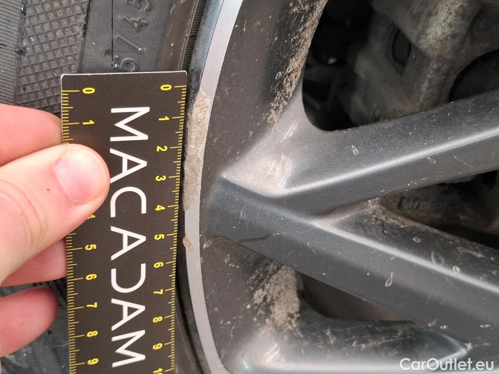  Hyundai  Konna HYUNDAI Kona / 2020 / 5P / SUV 1.6 HYBRID 141 EXECUTIVE HEV #27