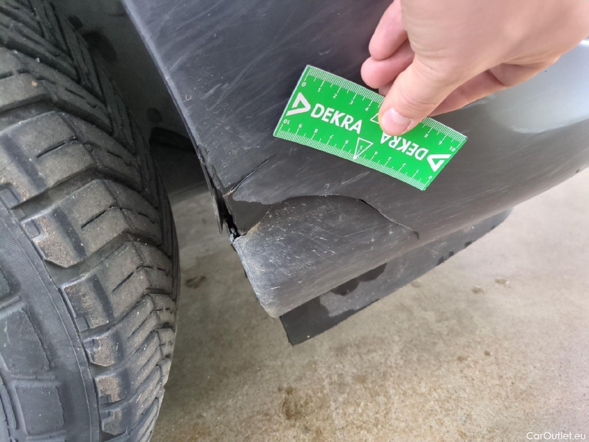  Renault  Trafic RENAULT  / 2019 / 4P / Fourgon tole FG GCF L2H2 1200 Energy dCi 145 E6 #42