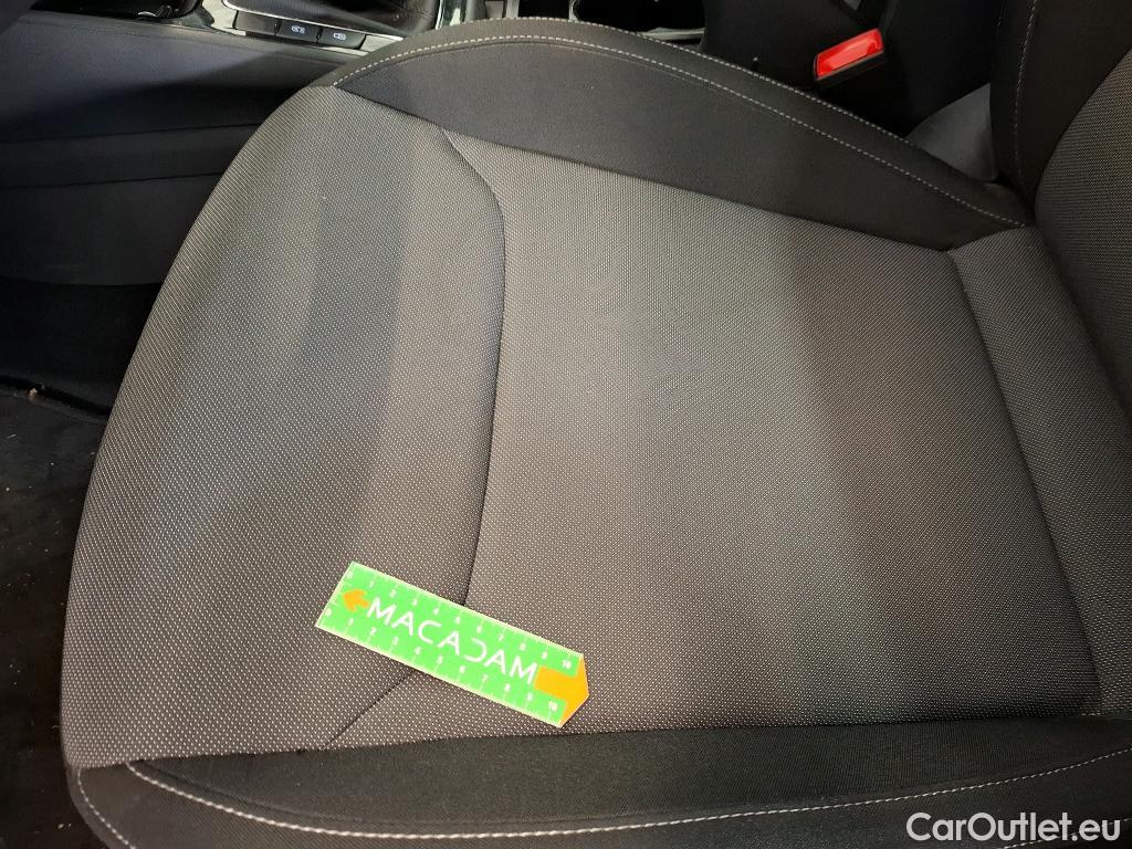  Skoda  Fabia SKODA  / 2021 / 5P / Berline 1.0 TSI 110 DSG7 Ambition #13