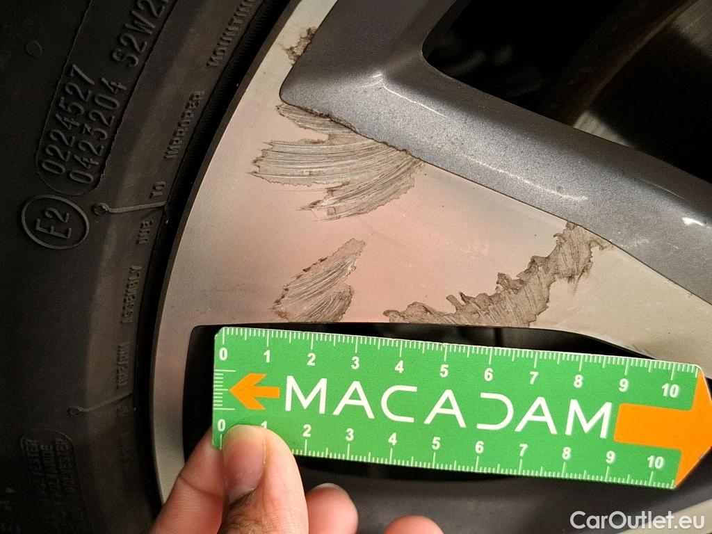  Renault  Megane  IV Berline 5 ptes. Techno 1.5 dCi 115CV BVA7 E6d #28