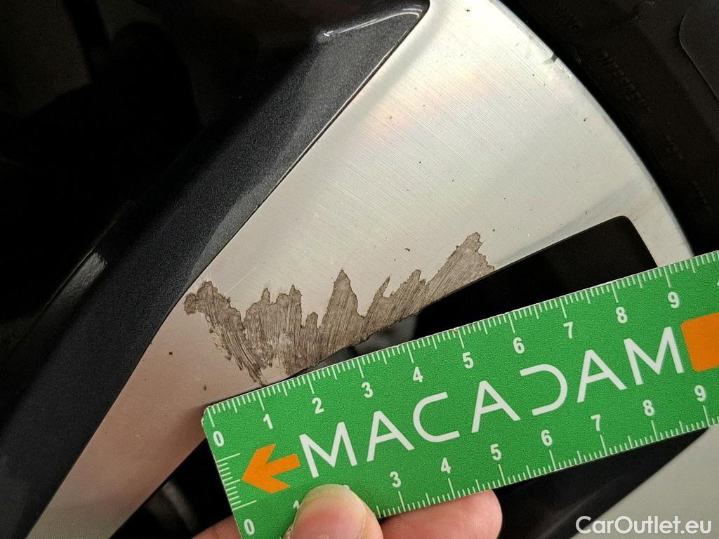  Renault  Megane  IV Berline 5 ptes. Techno 1.5 dCi 115CV BVA7 E6d #24