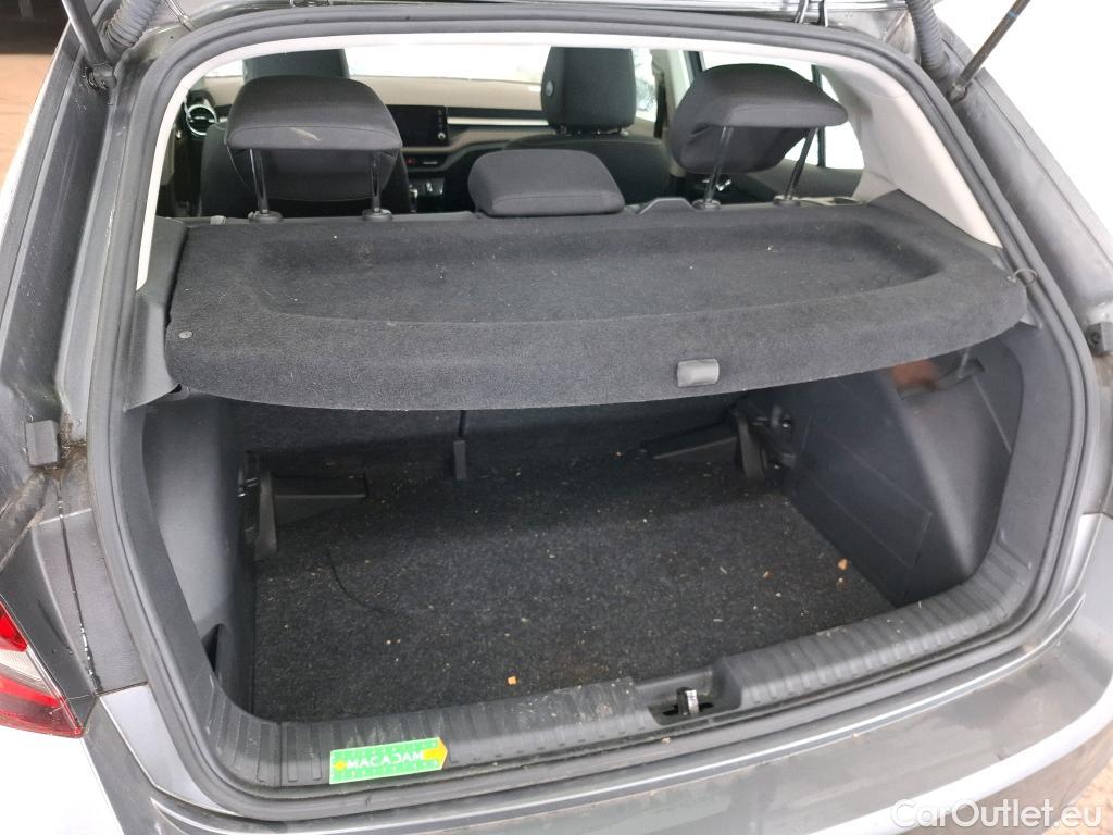  Skoda  Fabia SKODA  / 2021 / 5P / Berline 1.0 TSI 110 DSG7 Ambition #11