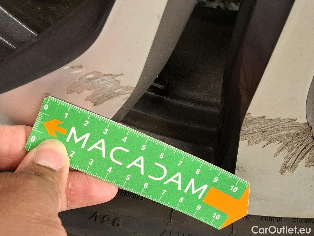  Renault  Megane  IV Berline 5 ptes. Techno 1.5 dCi 115CV BVA7 E6d #19