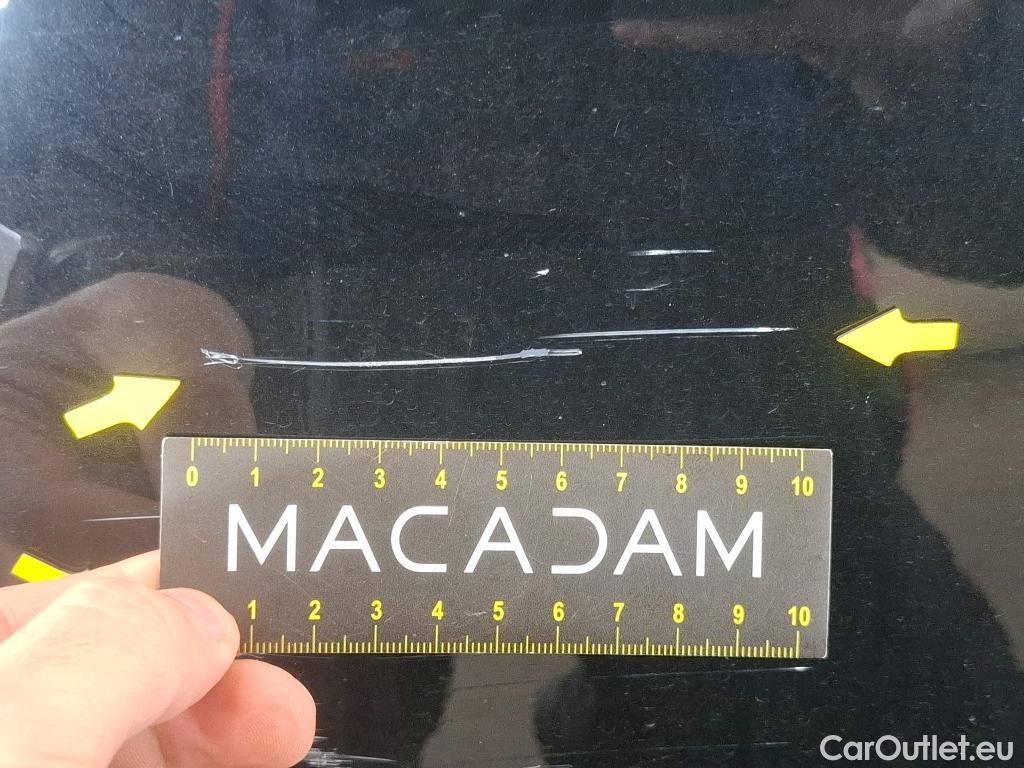  KIA  XCeed KIA  / 2019 / 5P / Crossover 1.6 GDI ISG ISG PHEV ACTIVE BUS DCT6 #4