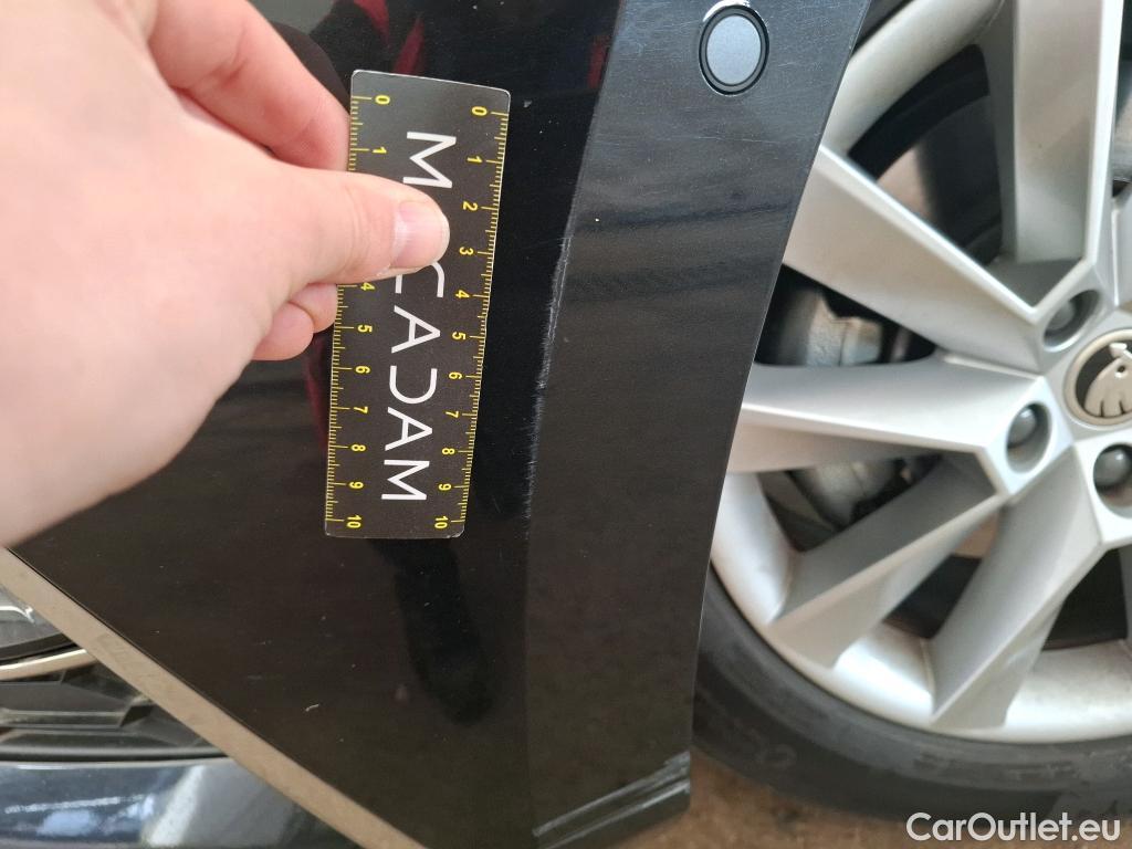  Skoda  Superb SKODA  Combi / 2019 / 5P / Break 1.4 TSI PHEV 218ch DSG6 Style #4