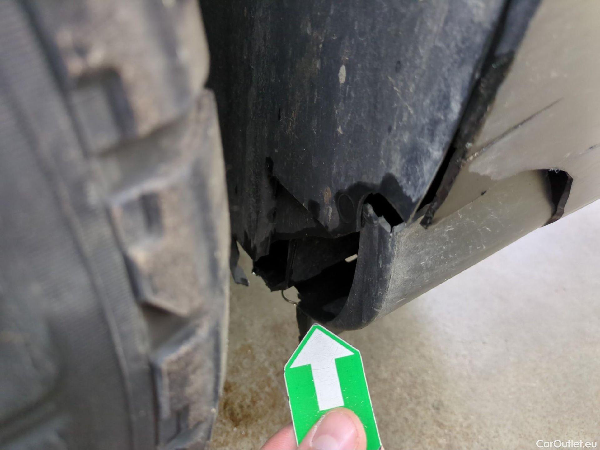  Renault  Trafic RENAULT  / 2019 / 4P / Fourgon tole FG GCF L2H2 1200 Energy dCi 145 E6 #8