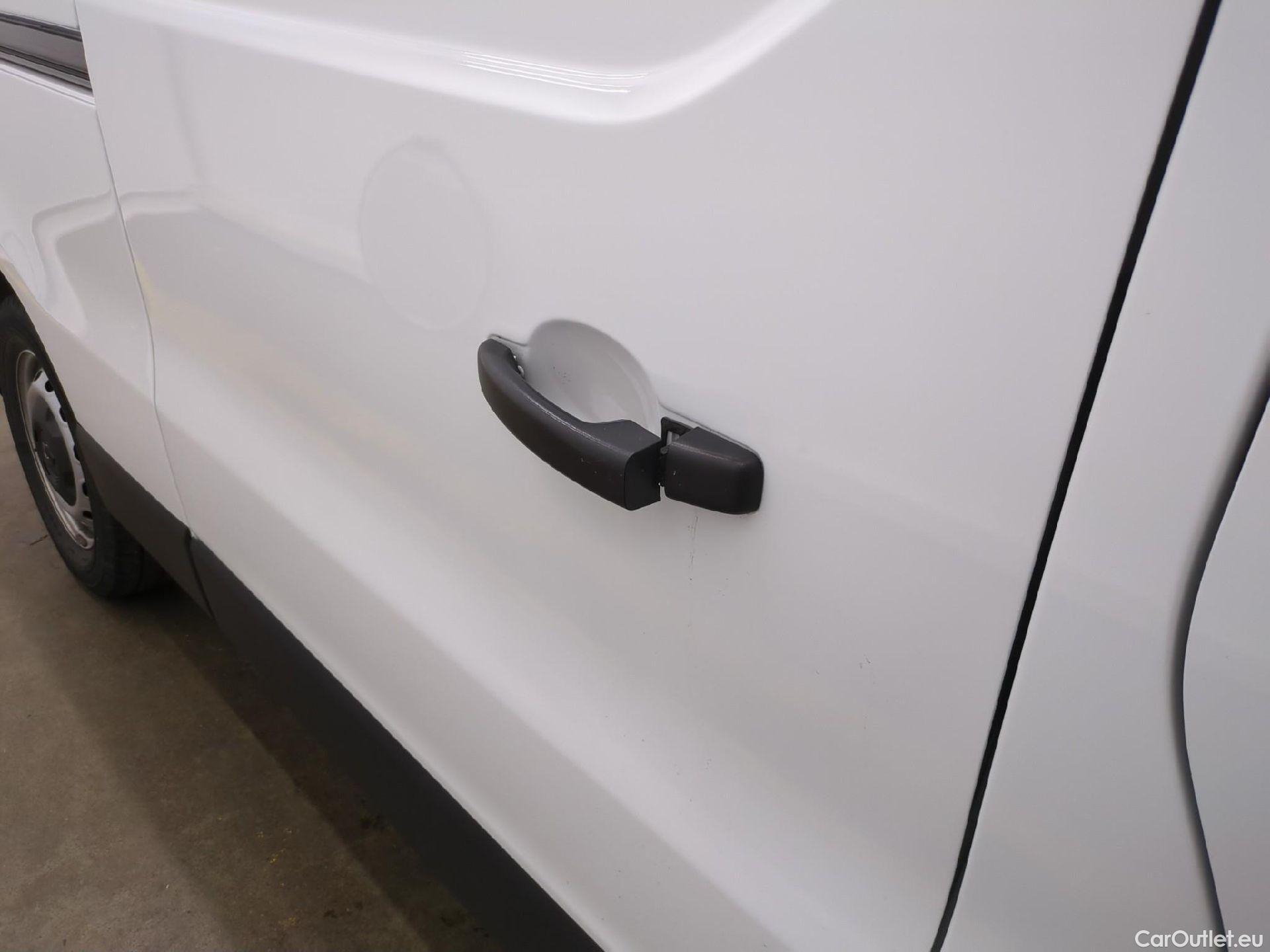  Renault  Trafic  III Fourgon L2H1 3T Confort 2.0 dCi 130CV BVM6 E6d #5