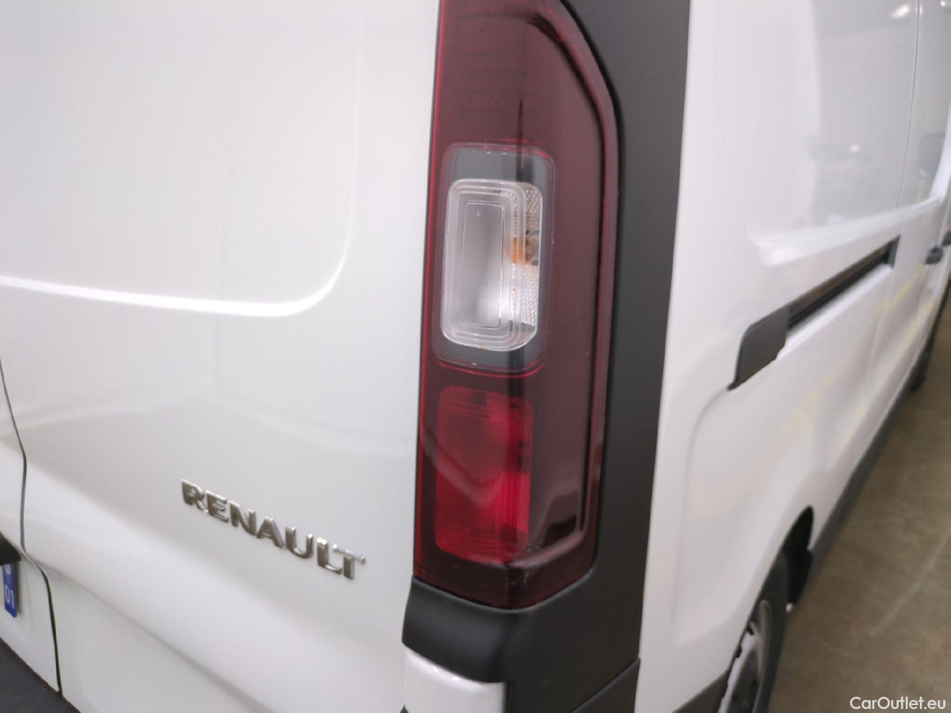  Renault  Trafic RENAULT  / 2021 / 4P / Fourgon tôlé FG GCF L2H1 3T Blue dCi 130 #31