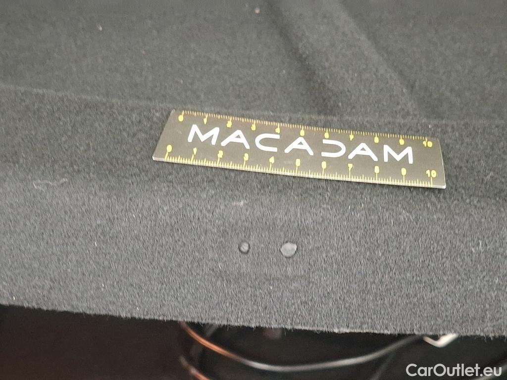  KIA  XCeed KIA  / 2019 / 5P / Crossover 1.6 GDI ISG ISG PHEV ACTIVE BUS DCT6 #14