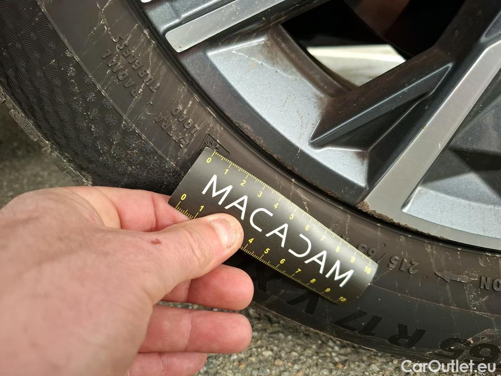  Hyundai  Tucson  Business Mild-Hybrid 2WD 1.6 CRDI 135CV BVA7 E6d #7