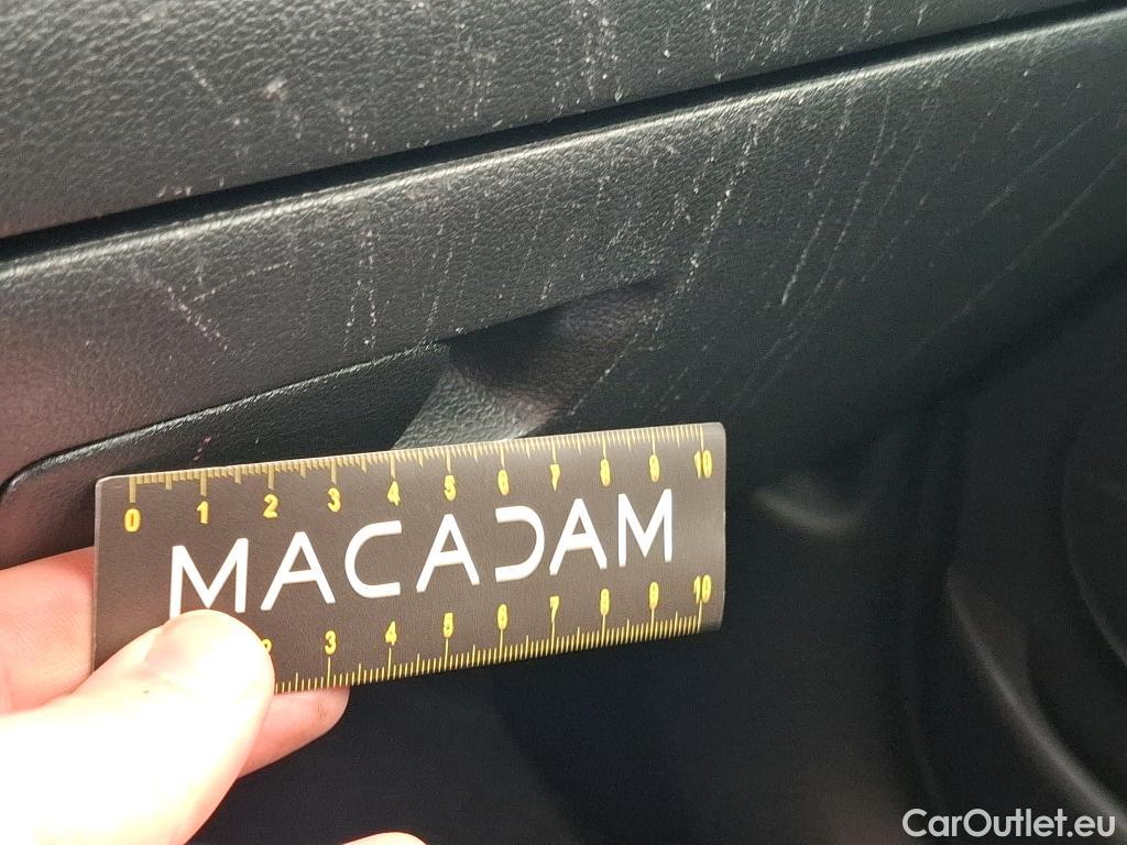  Hyundai  Konna HYUNDAI Kona / 2020 / 5P / SUV 1.6 HYBRID 141 EXECUTIVE HEV #10