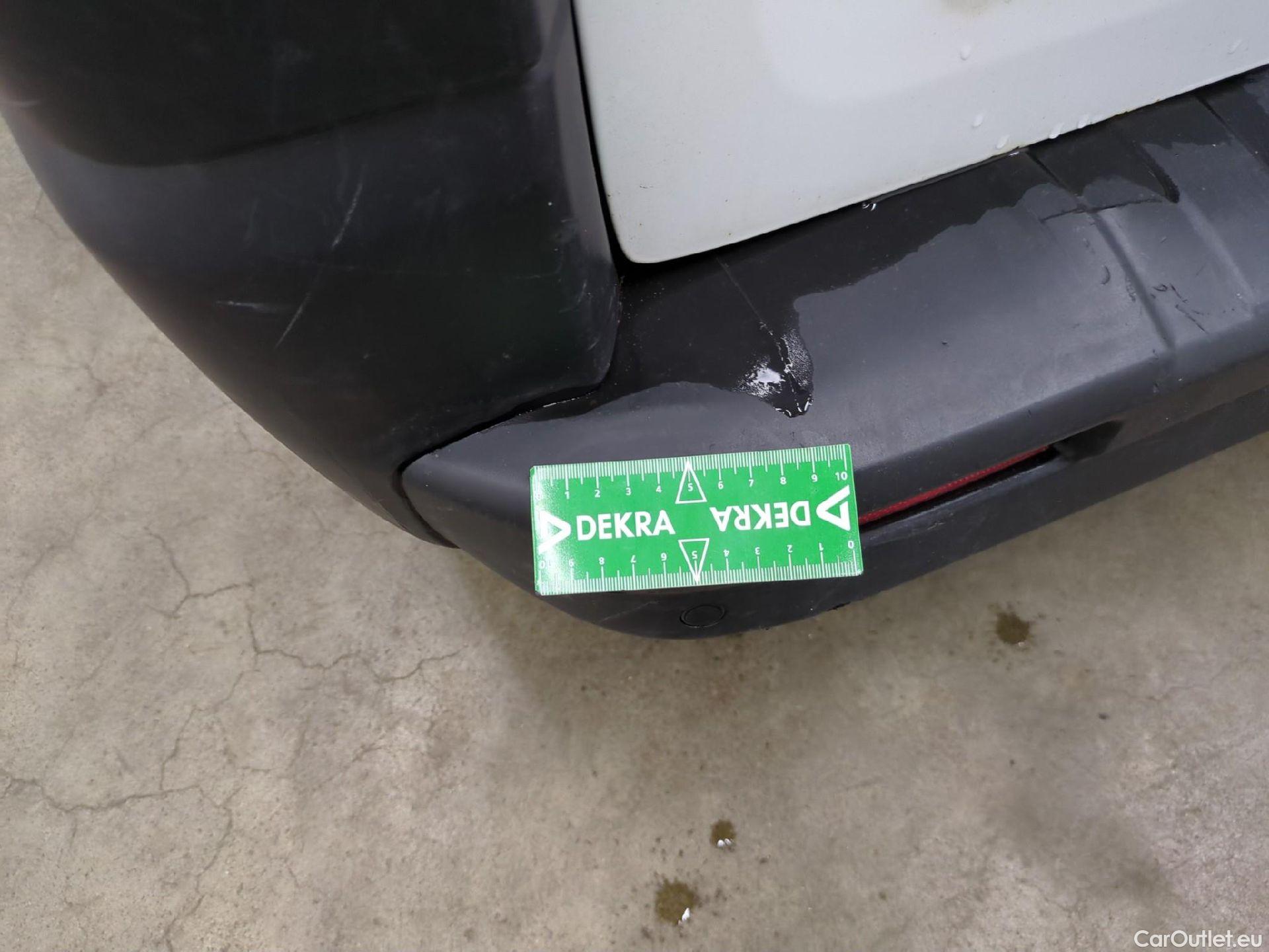  Renault  Trafic RENAULT  / 2019 / 4P / Fourgon tole FG GCF L2H2 1200 Energy dCi 145 E6 #54