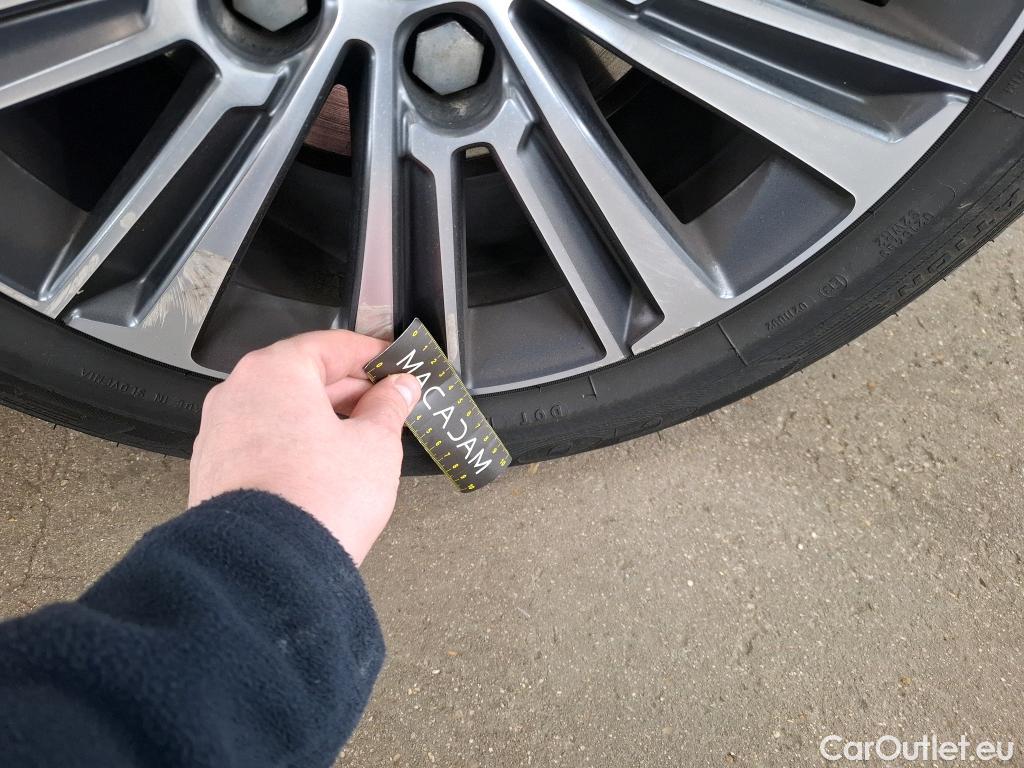  Peugeot  308  Allure Business 1.5 HDi 130CV BVA8 E6d #21