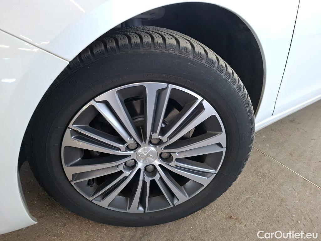  Peugeot  308  Allure Business 1.5 HDi 130CV BVA8 E6d #7