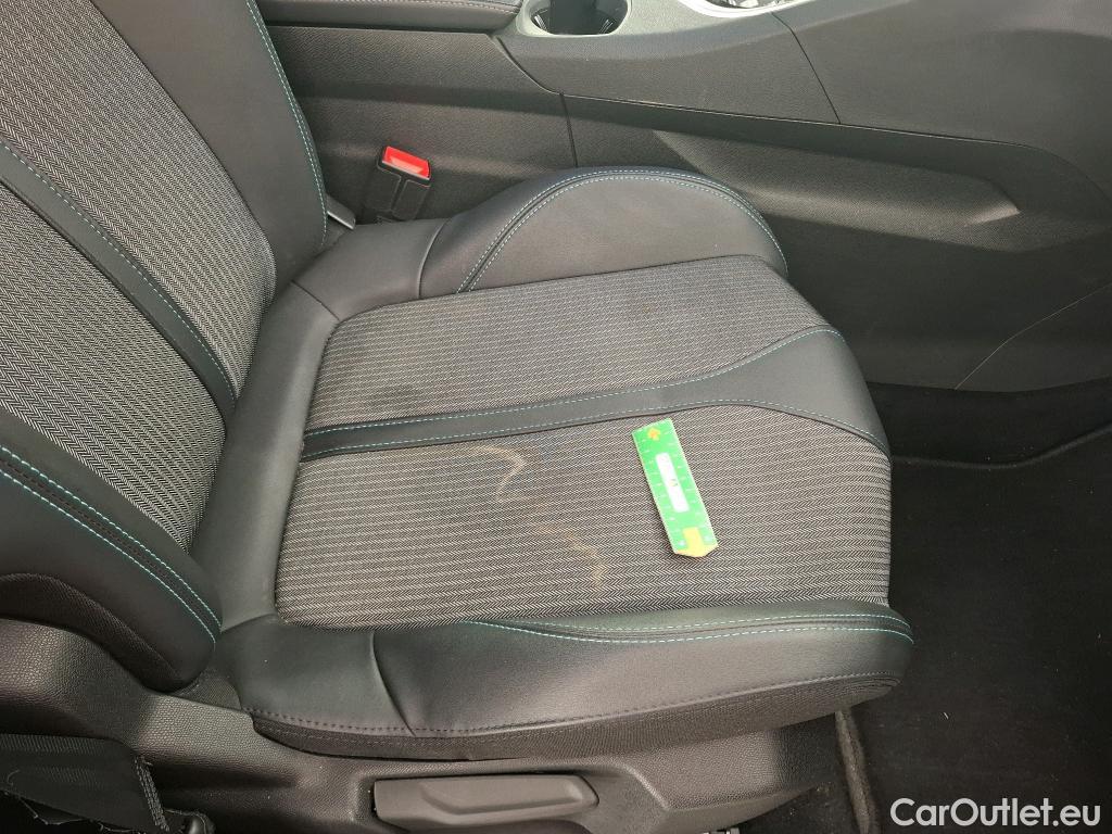  Peugeot  5008  Allure Pack 1.2 PureTech 130CV BVA8 7 Sieges E6d #2