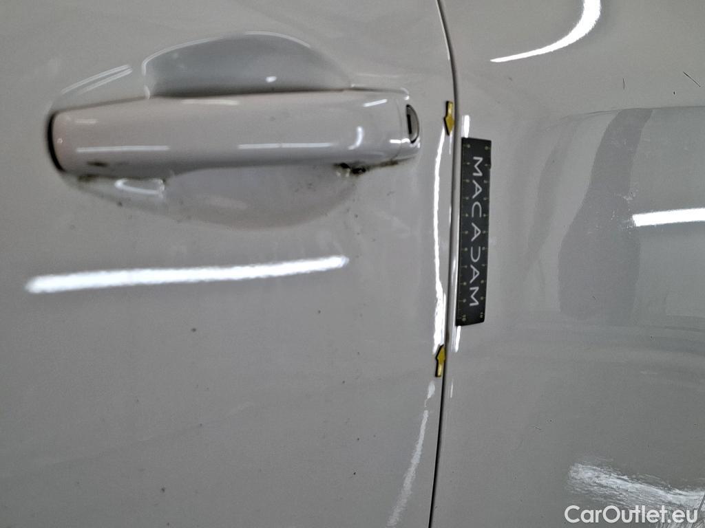  Peugeot  208  Affaire Premium Pack 1.5 HDi 100CV BVM5 E6dT #2