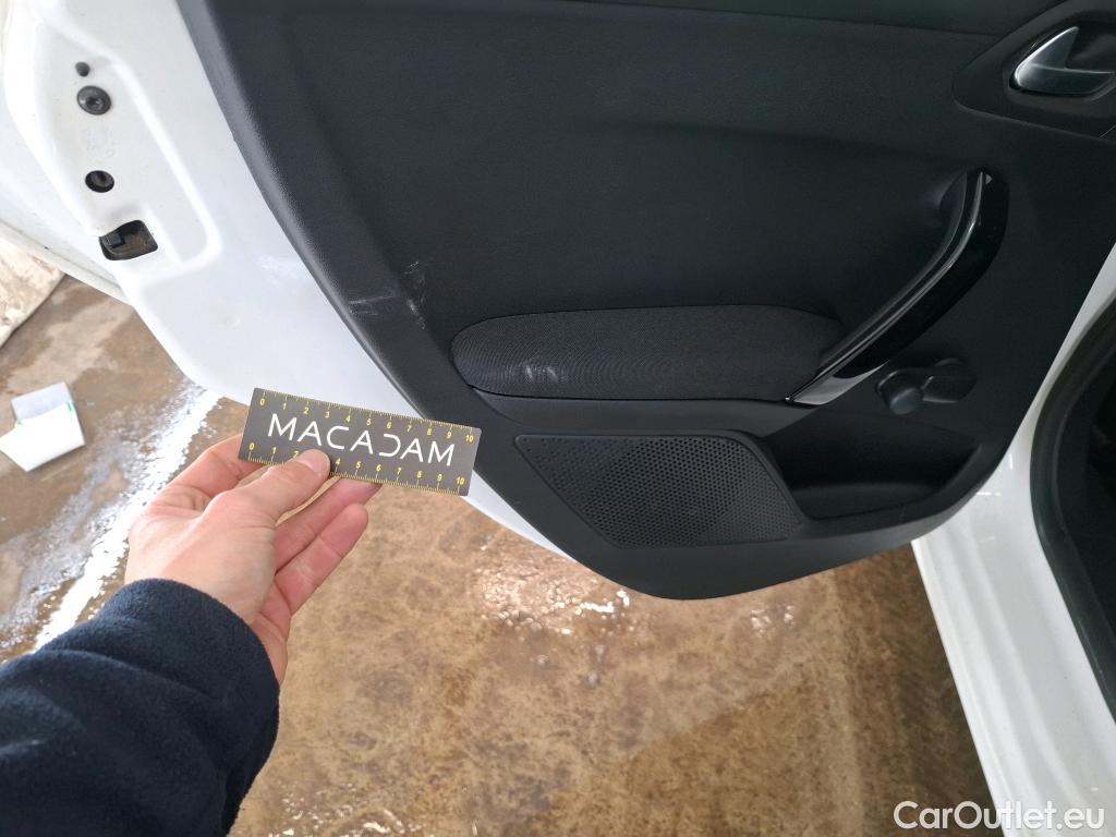  Peugeot  208  Affaire Premium Pack 1.5 HDi 100CV BVM5 E6dT #20