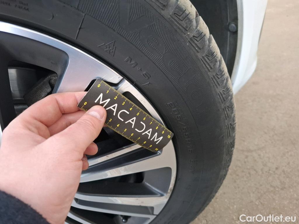  Peugeot  308  Allure Business 1.5 HDi 130CV BVA8 E6d #33