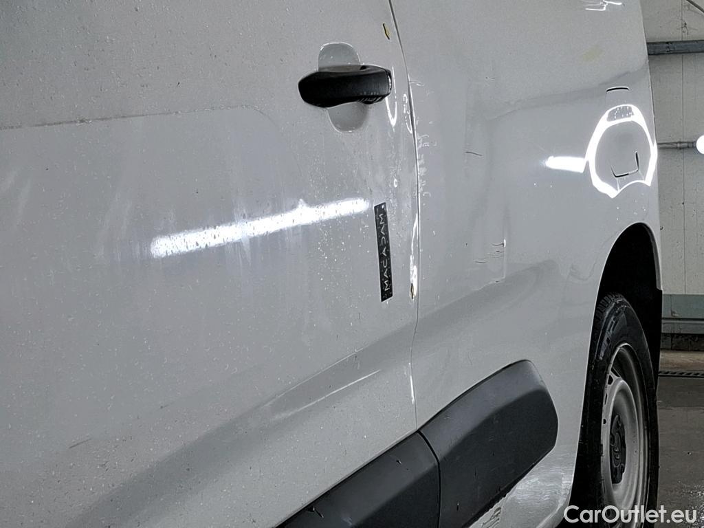  Citroen  Berlingo  Fourgon Driver M 650 1.5 BlueHDi 100CV BVM5 E6dT #20