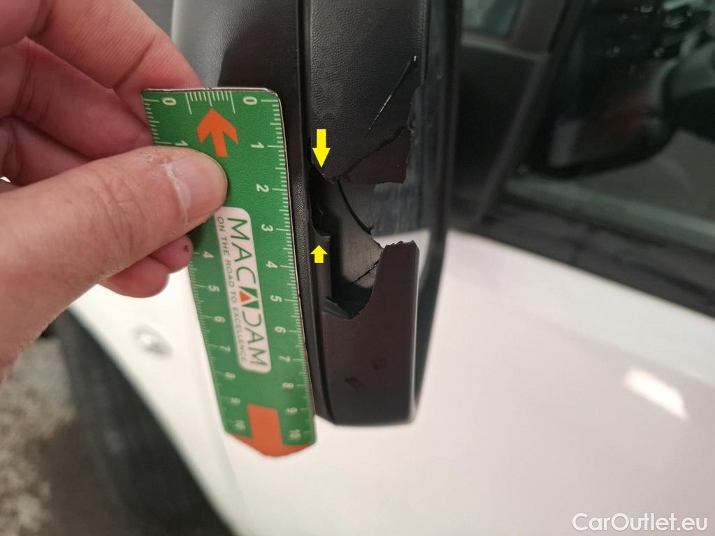  Citroen  Berlingo  Fourgon Club M 650 1.5 BlueHDi 75CV BVM5 E6dT #24