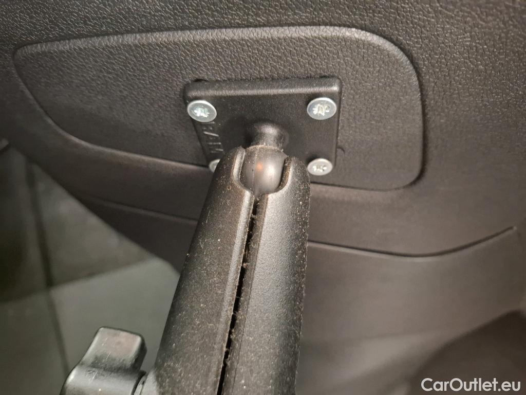  Citroen  Berlingo  Fourgon Club M 650 1.5 BlueHDi 75CV BVM5 E6dT #26