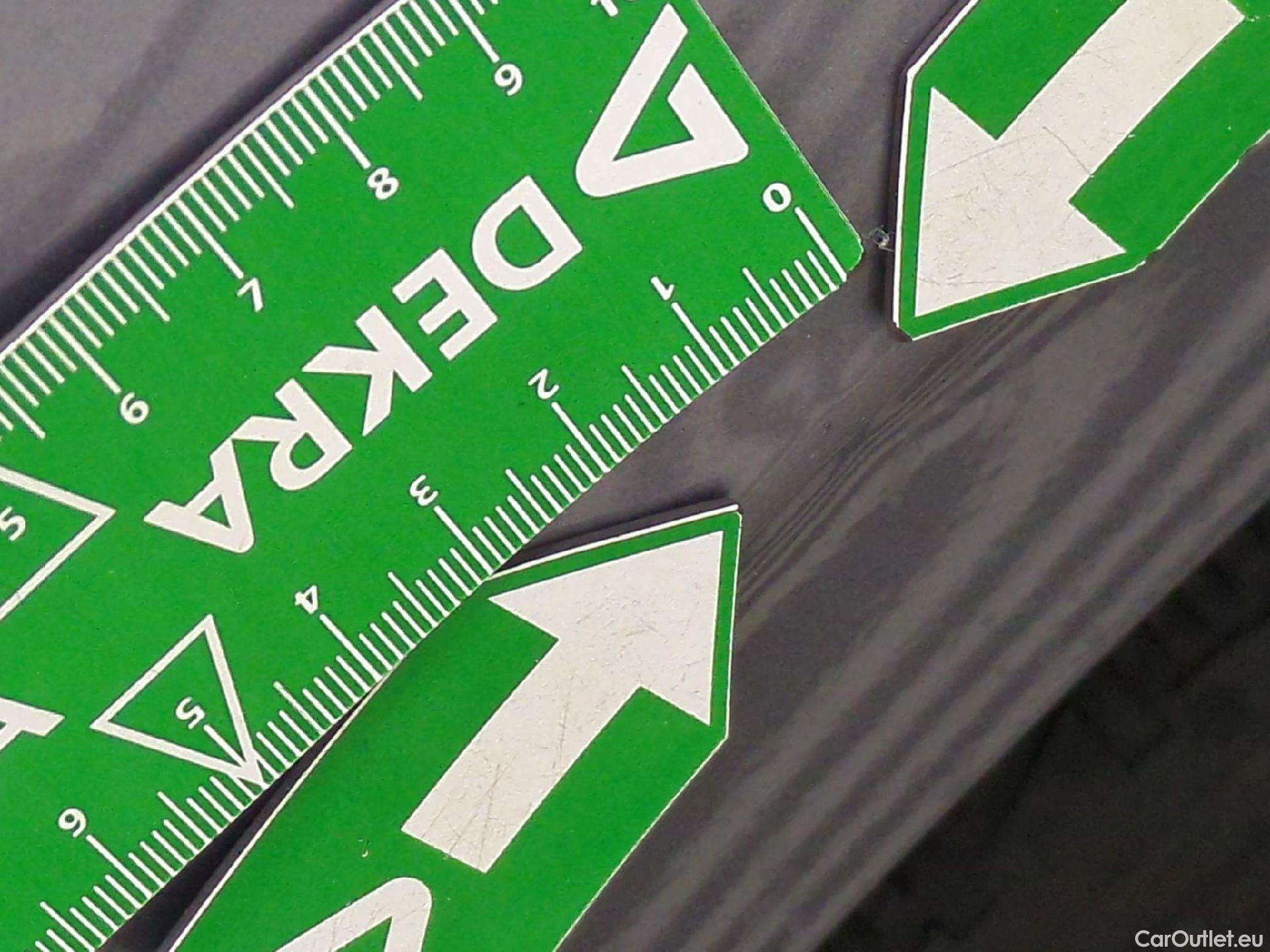  Peugeot  308 PEUGEOT  SW / 2021 / 5P / Break BlueHDi 130 EAT8 ACTIVE PACK #52