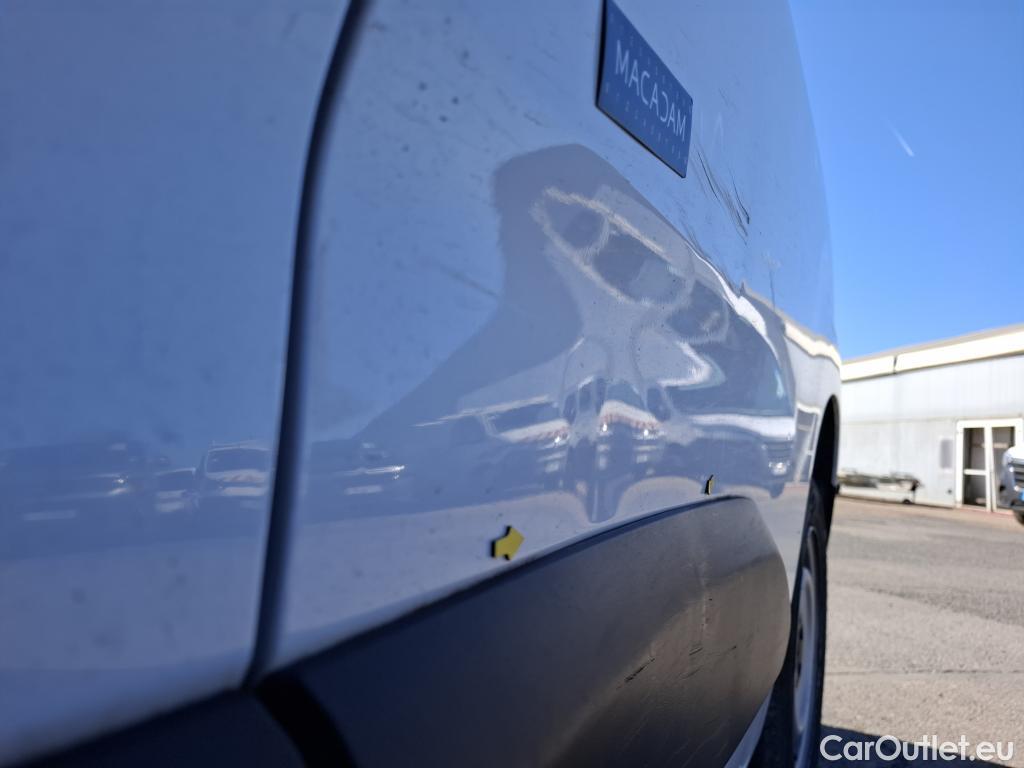  Citroen  Berlingo  Fourgon Driver M 650 1.5 BlueHDi 100CV BVM5 E6dT #18