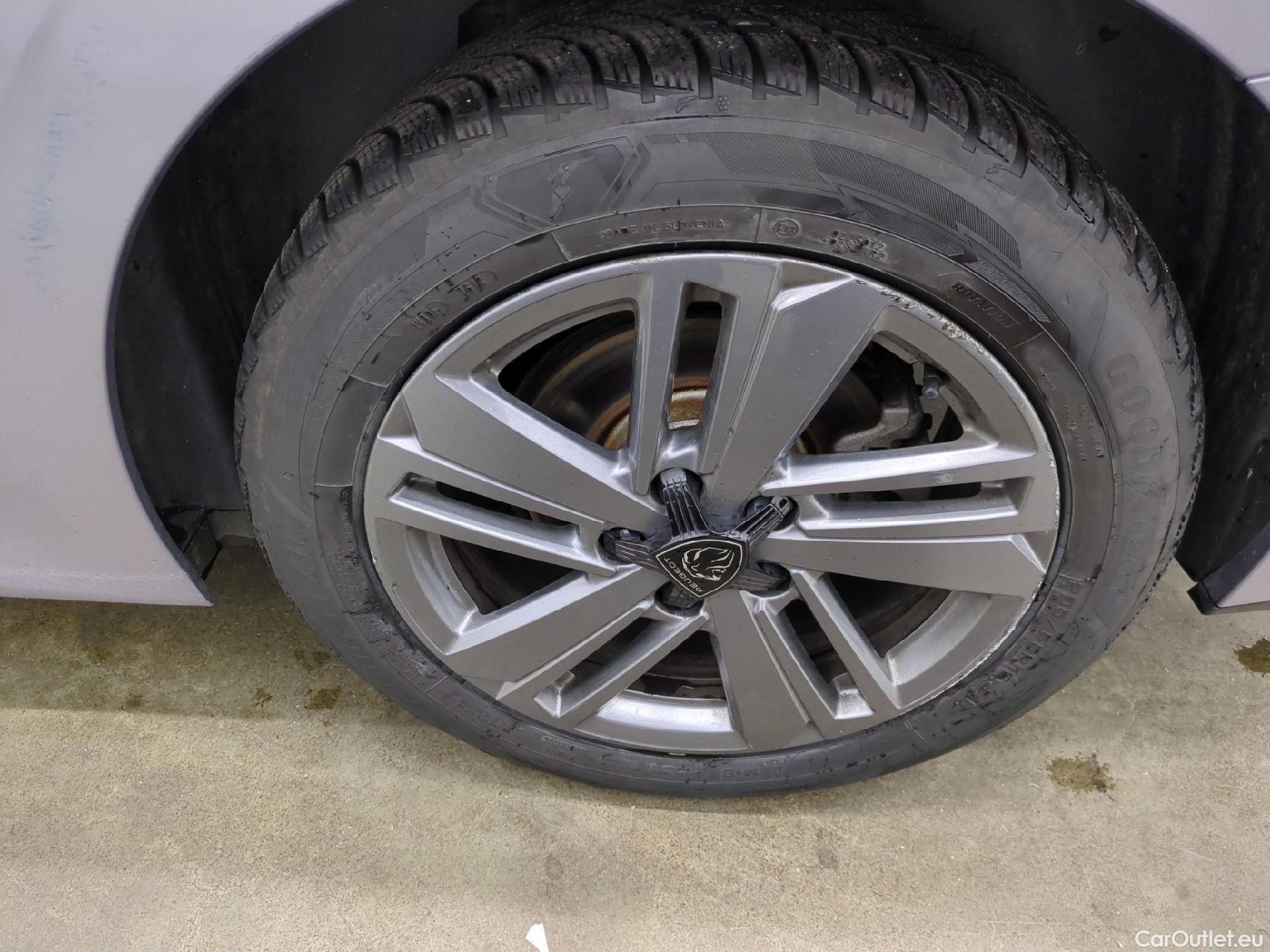  Peugeot  308 PEUGEOT  SW / 2021 / 5P / Break BlueHDi 130 EAT8 ACTIVE PACK #16