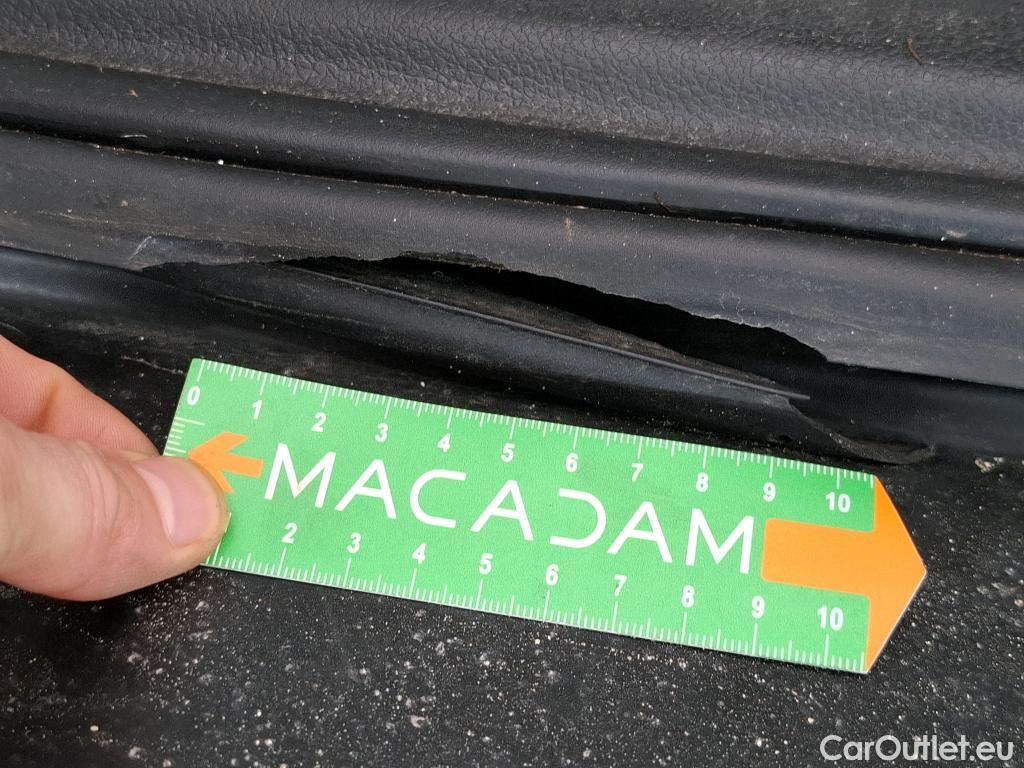  Citroen  Jumpy CITROEN  4p Combi Taille M BlueHDi 120 S&S BVM6 Confort #5