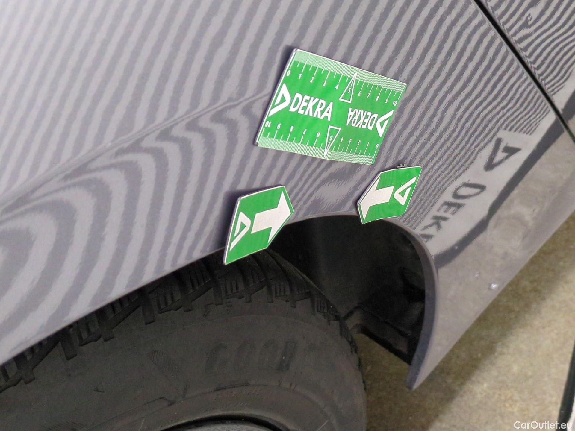  Peugeot  308 PEUGEOT  SW / 2021 / 5P / Break BlueHDi 130 EAT8 ACTIVE PACK #28