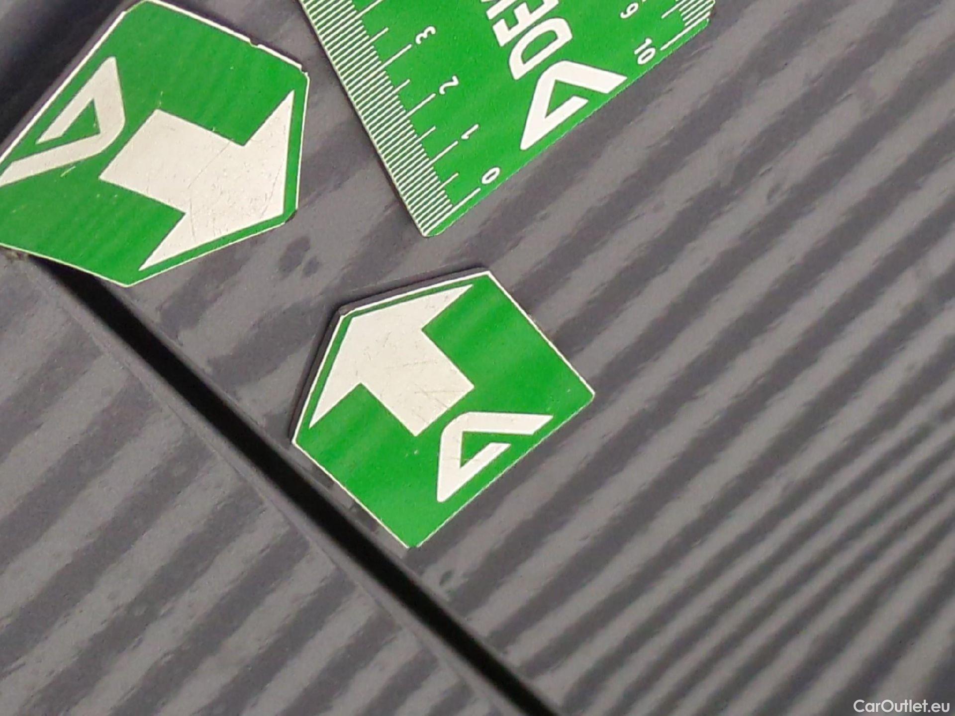  Peugeot  308 PEUGEOT  SW / 2021 / 5P / Break BlueHDi 130 EAT8 ACTIVE PACK #30