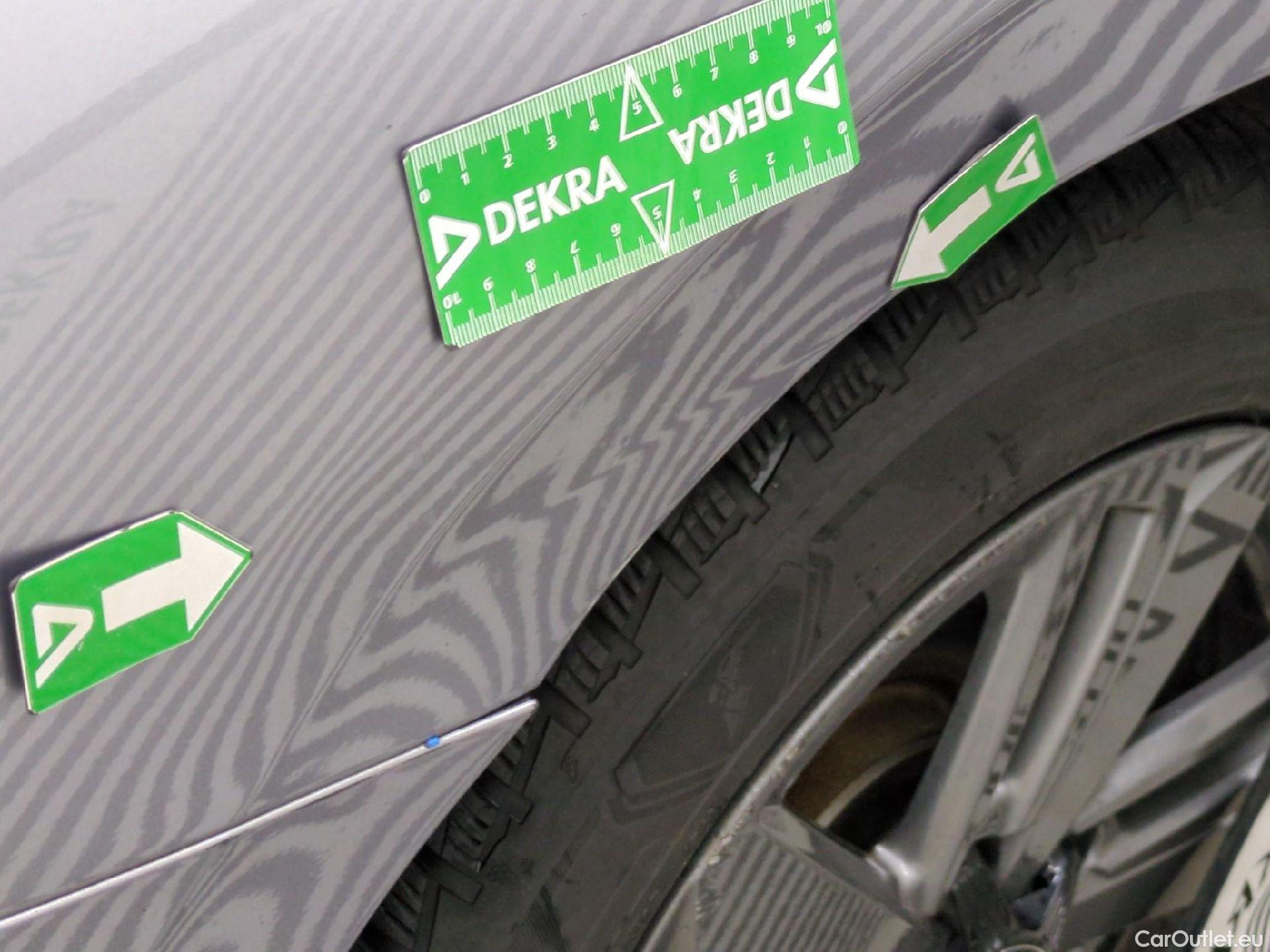  Peugeot  308 PEUGEOT  SW / 2021 / 5P / Break BlueHDi 130 EAT8 ACTIVE PACK #29