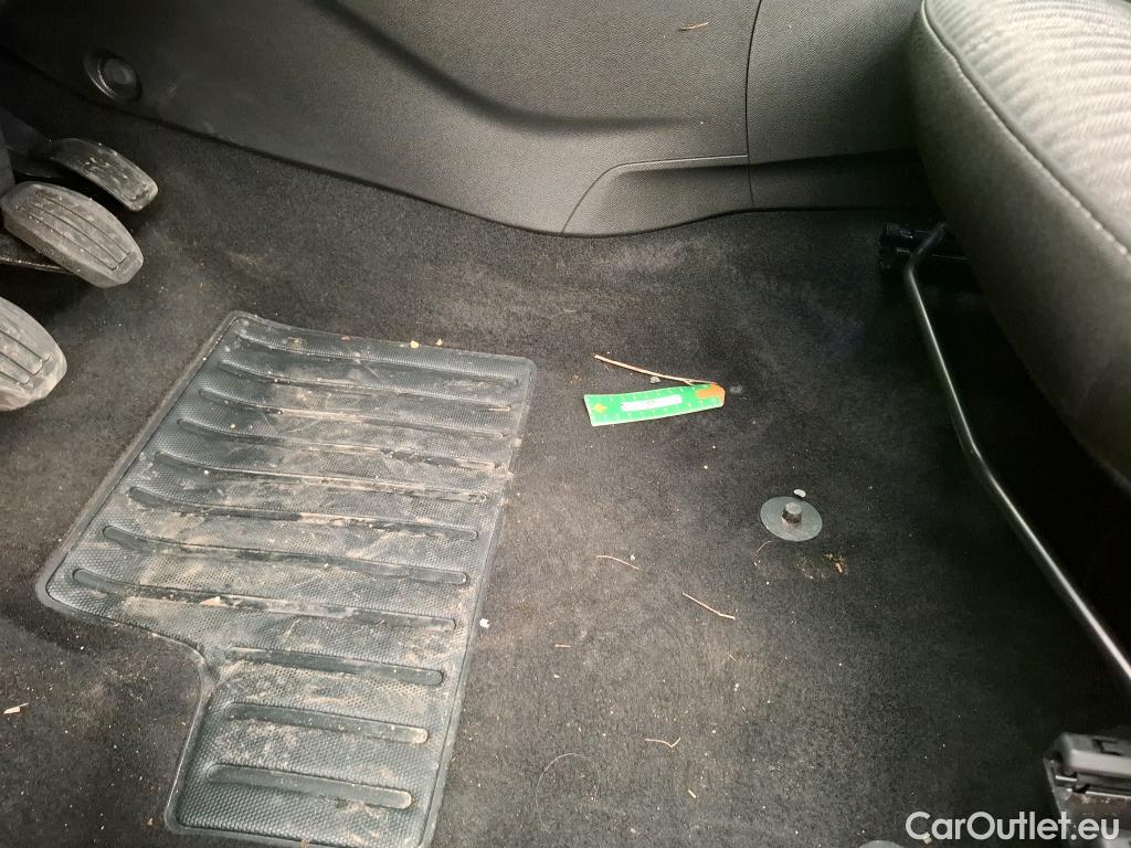  Opel  Corsa  F Elegance Business 1.2 Turbo 100CV BVM6 E6d #13