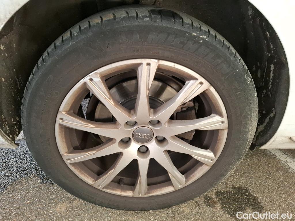  Audi  A4  Lim. 35 TDI Business line 2.0 TDI 165CV BVA7 E6d #40