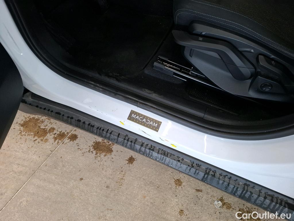  Bmw  X1 BMW  / 2022 / 5P / SUV sDrive18d Business Design DKG7 #30