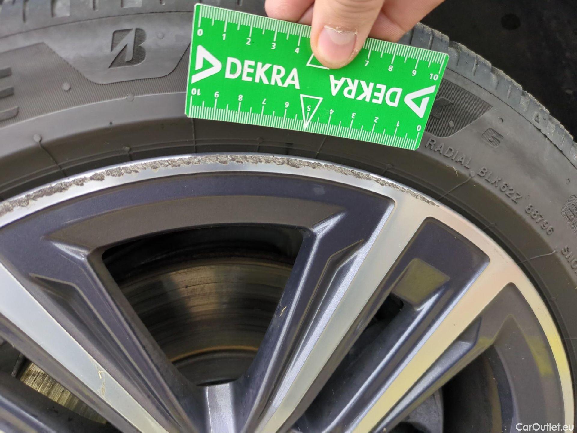  Bmw  Serie 1 1 Berline 116 d Business Design 1.5 115CV BVA7 E6d #6