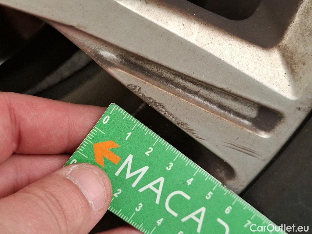  Audi  A4  Lim. 35 TDI Business line 2.0 TDI 165CV BVA7 E6d #38