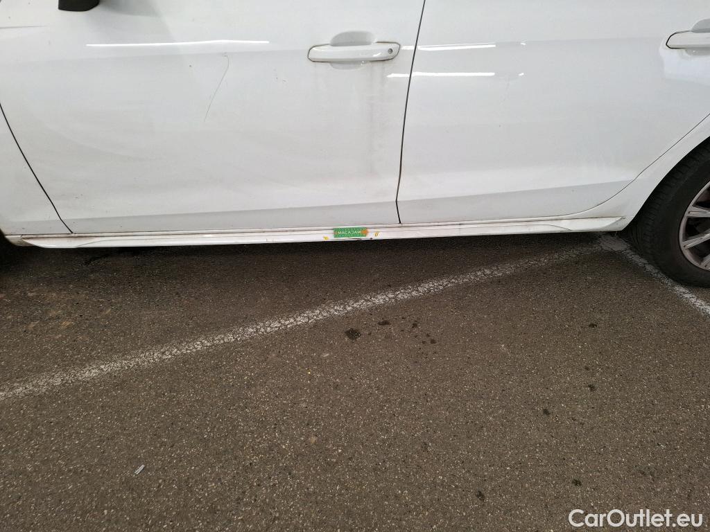  Audi  A4  Lim. 35 TDI Business line 2.0 TDI 165CV BVA7 E6d #26